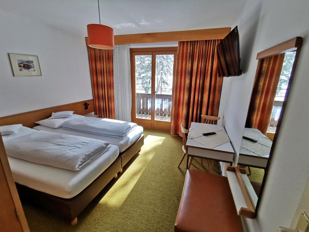 Hotel La Plaza 코르바라 인 바디아 외부 사진