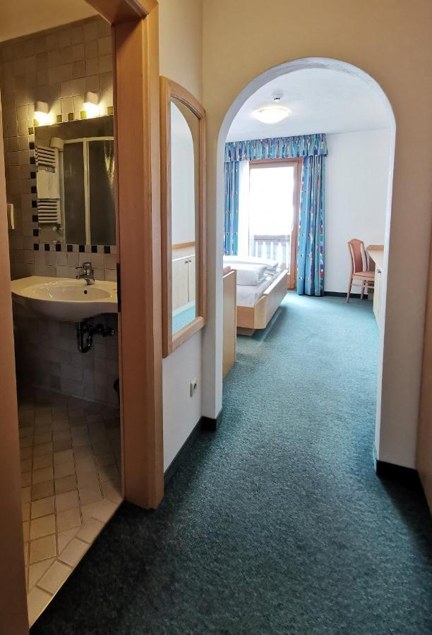 Hotel La Plaza 코르바라 인 바디아 외부 사진