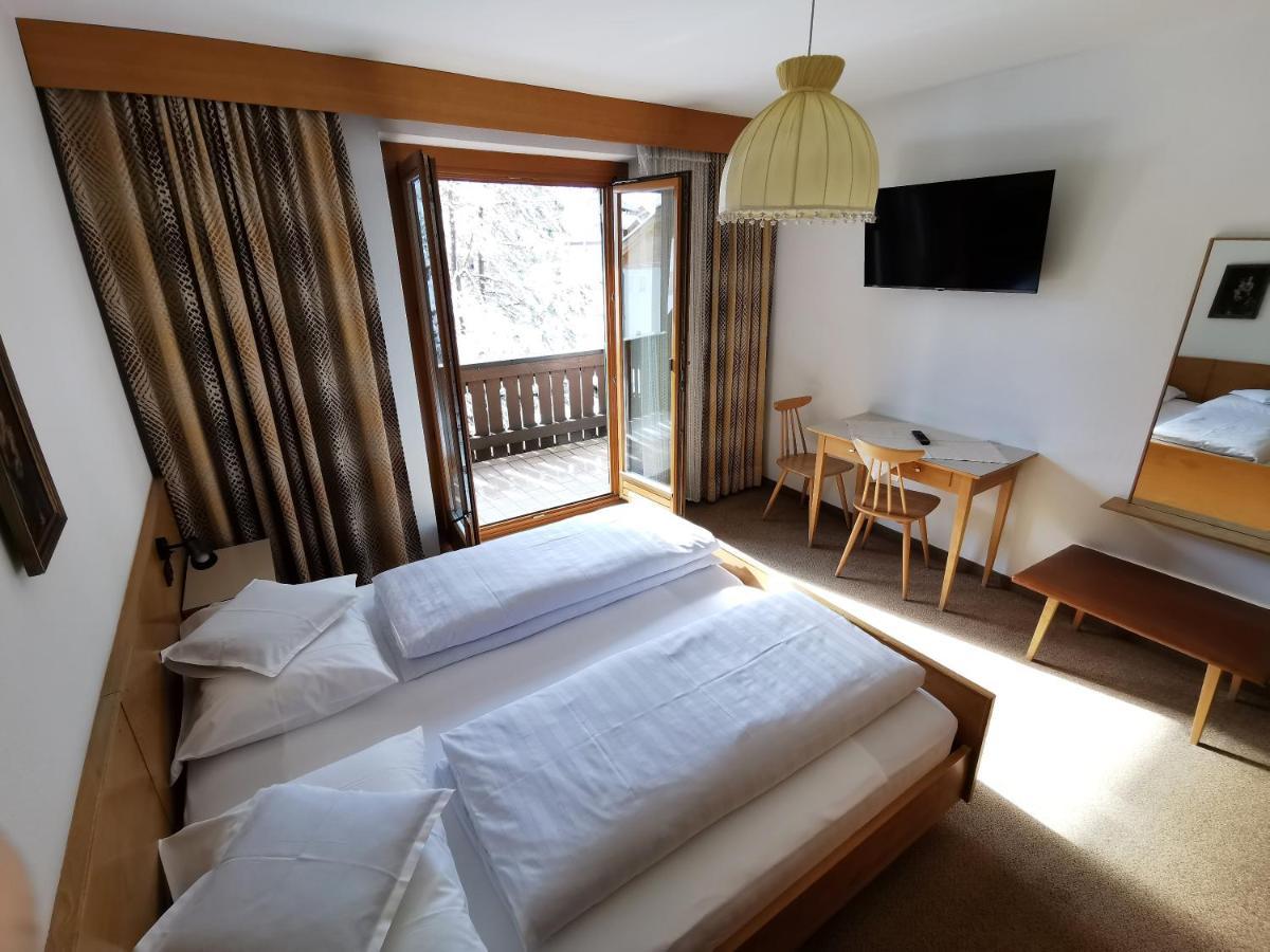 Hotel La Plaza 코르바라 인 바디아 외부 사진